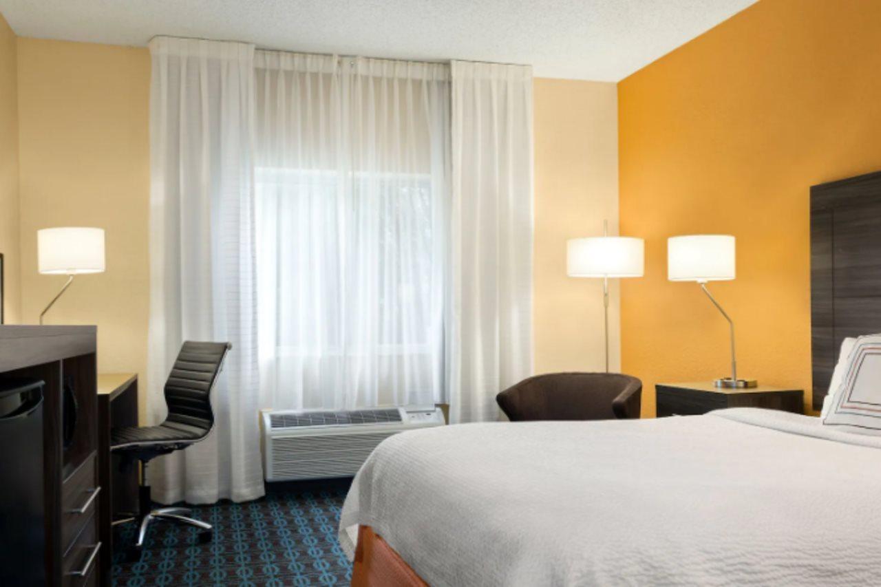 Hotel Baymont By Wyndham Tulsa Zewnętrze zdjęcie