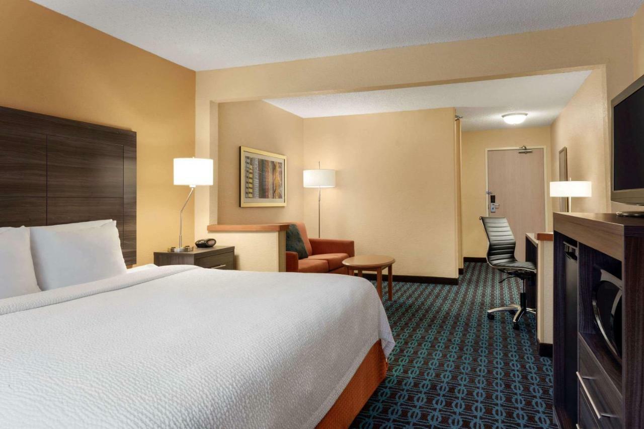 Hotel Baymont By Wyndham Tulsa Zewnętrze zdjęcie