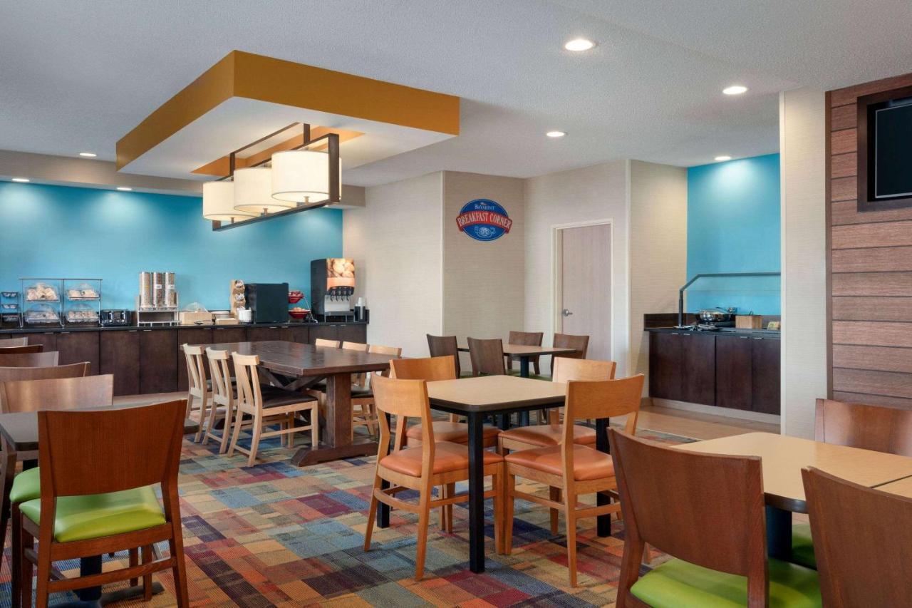 Hotel Baymont By Wyndham Tulsa Zewnętrze zdjęcie
